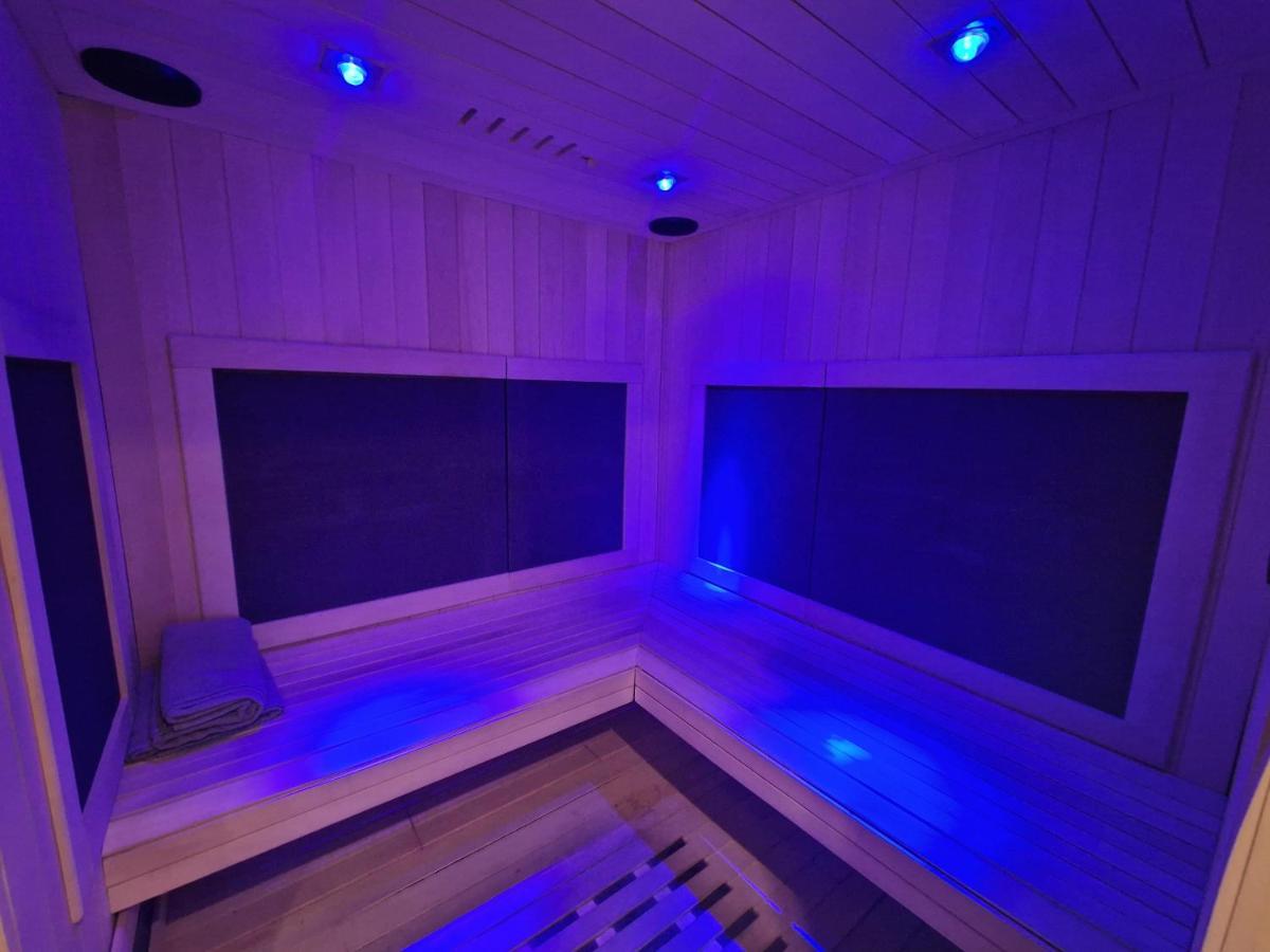 Rouen Centre Avec Sauna - Jacuzzi - Parking - 5 Etoiles Exterior photo